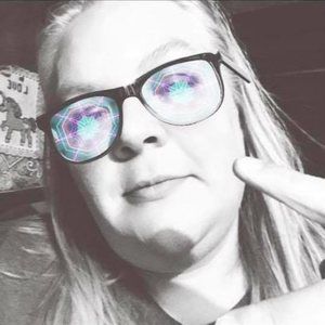 Meet your Posher, Sheri-bell